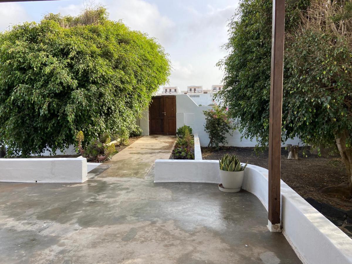 Villa Isabel San Bartolomé Εξωτερικό φωτογραφία